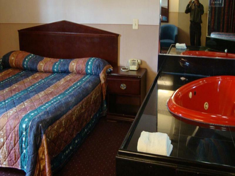 Riviera Motor Inn Brooklyn New York Buitenkant foto